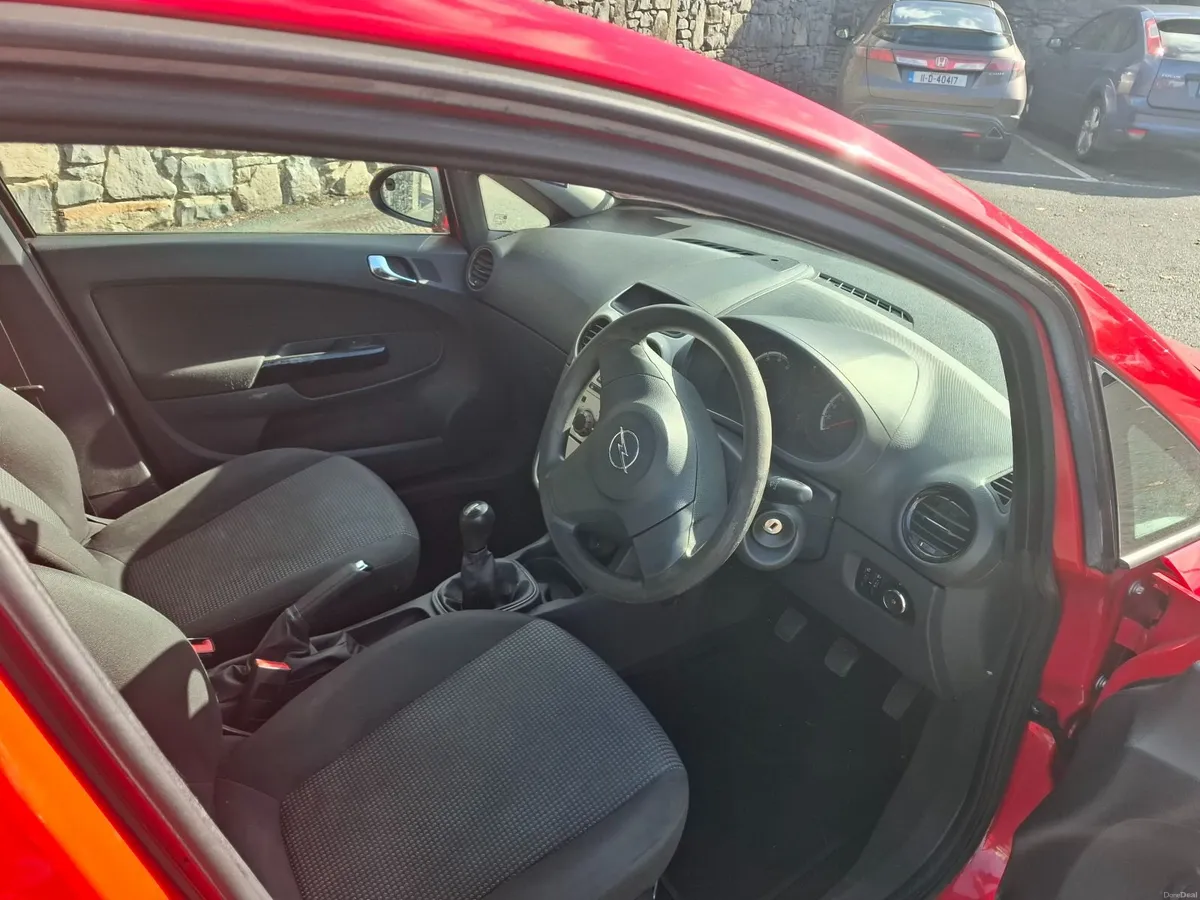 Opel Corsa 2011 - Image 5