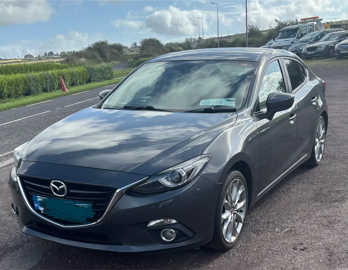 2016 Mazda 3 1.5 skyactiv-D - Image 2