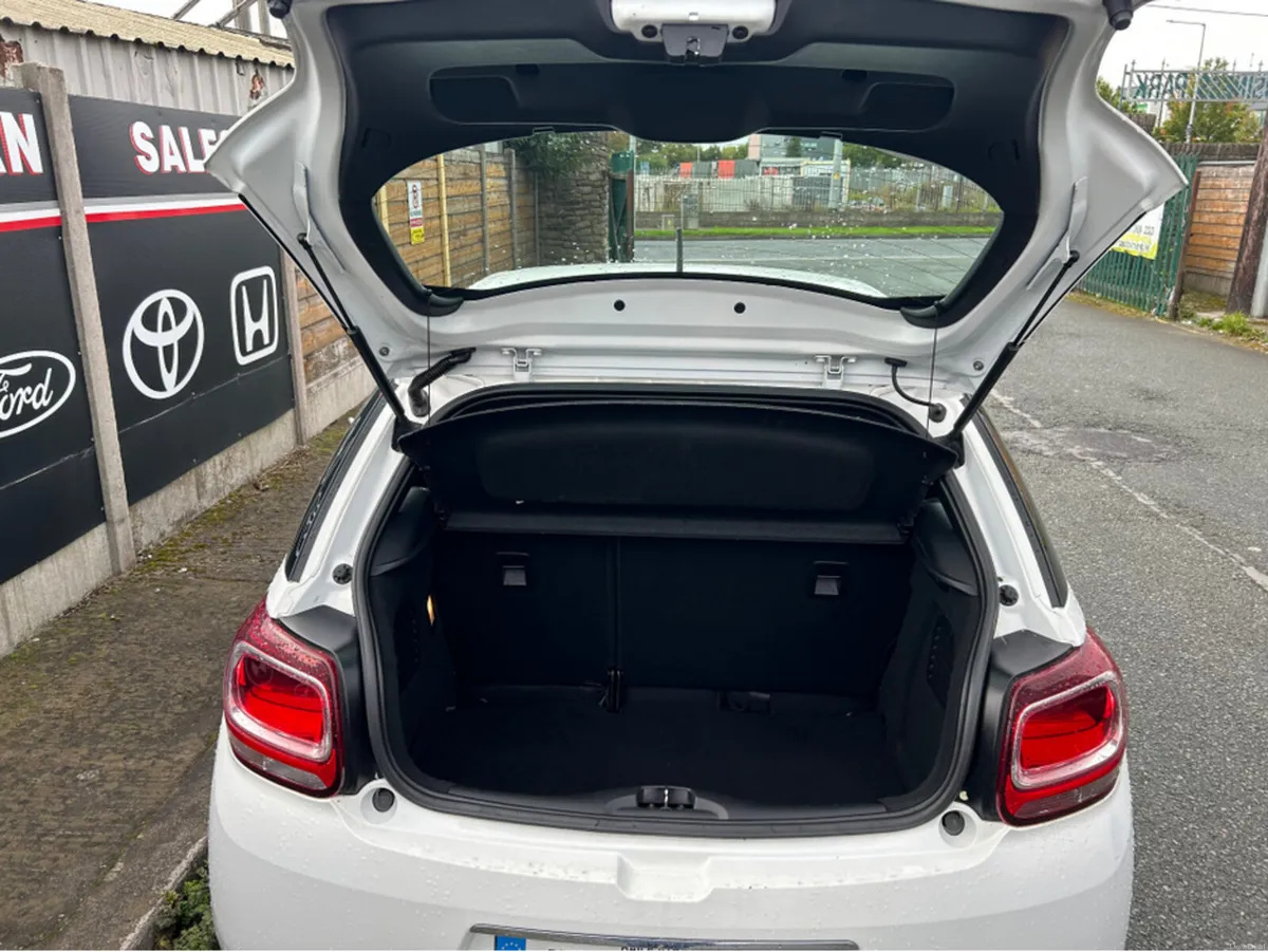 DS Automobiles DS 3 1.2 PURETECH CONNECT CHIC 3DR - Image 6