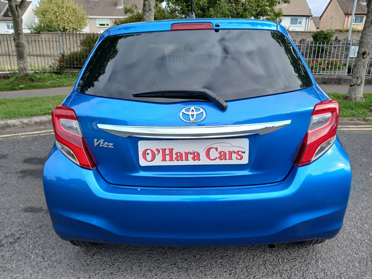 Toyota Yaris 1.0 Automatic // Alarm and Immobilise - Image 5