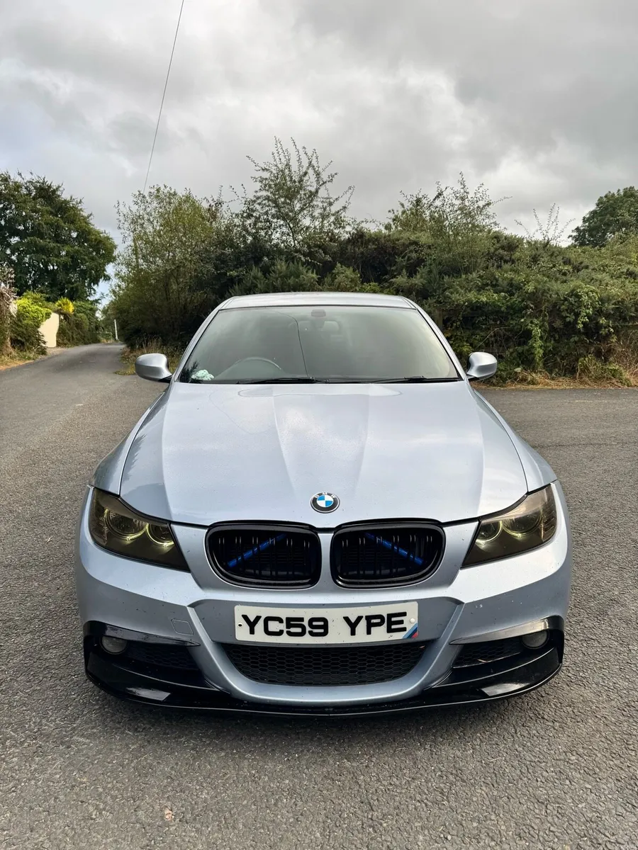 BMW 3 series E90 318d LCI - Image 2