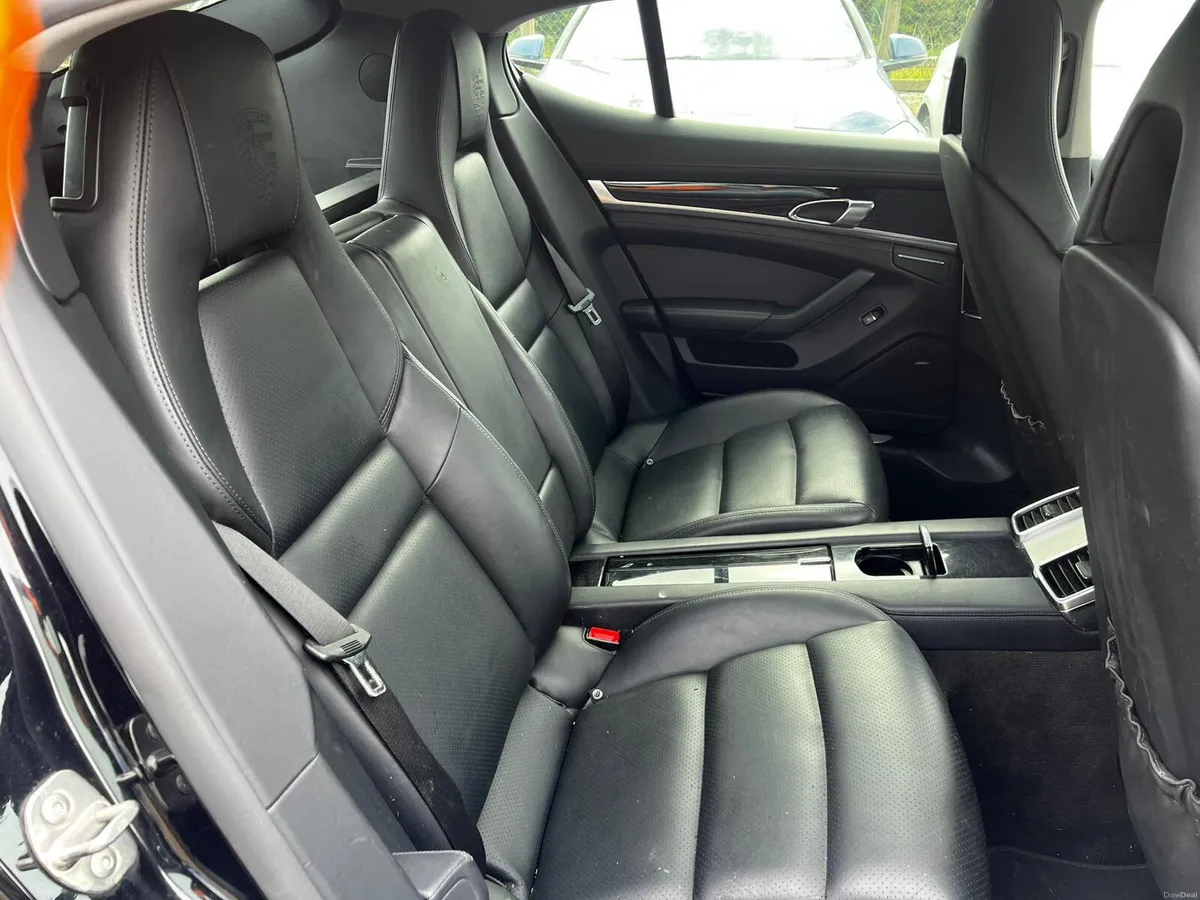 Porsche Panamera 2014 - Image 6