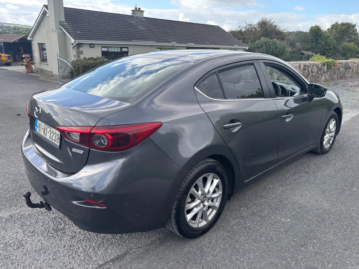 Mazda Mazda3 2016 1.5 - Image 5