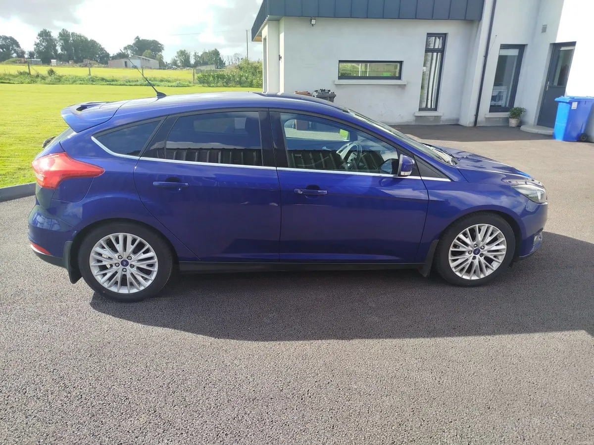 Ford Focus 2016 Zetec 6 speed - Image 4