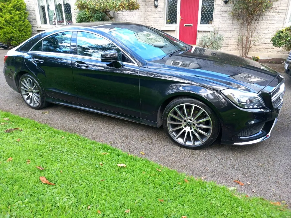 mercedes cls amg 171 new model as new cond - Image 1