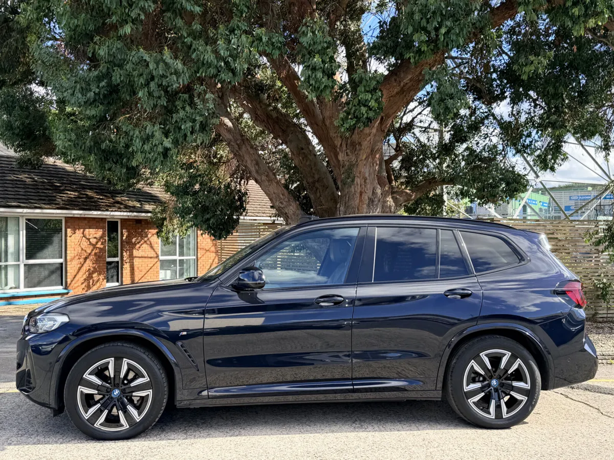 2022 BMW iX3..M SPORT..SUNROOF - Image 4