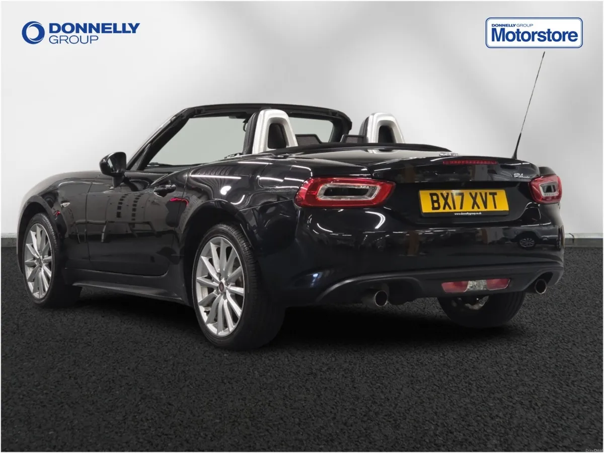Fiat 124 Spider 1.4 Multiair Lusso 2dr - Image 2