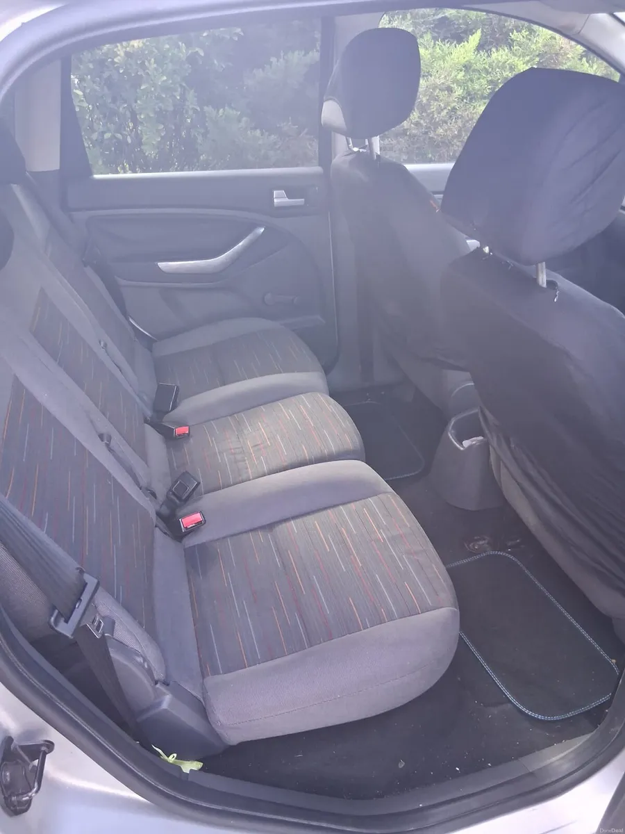 Car - Image 6