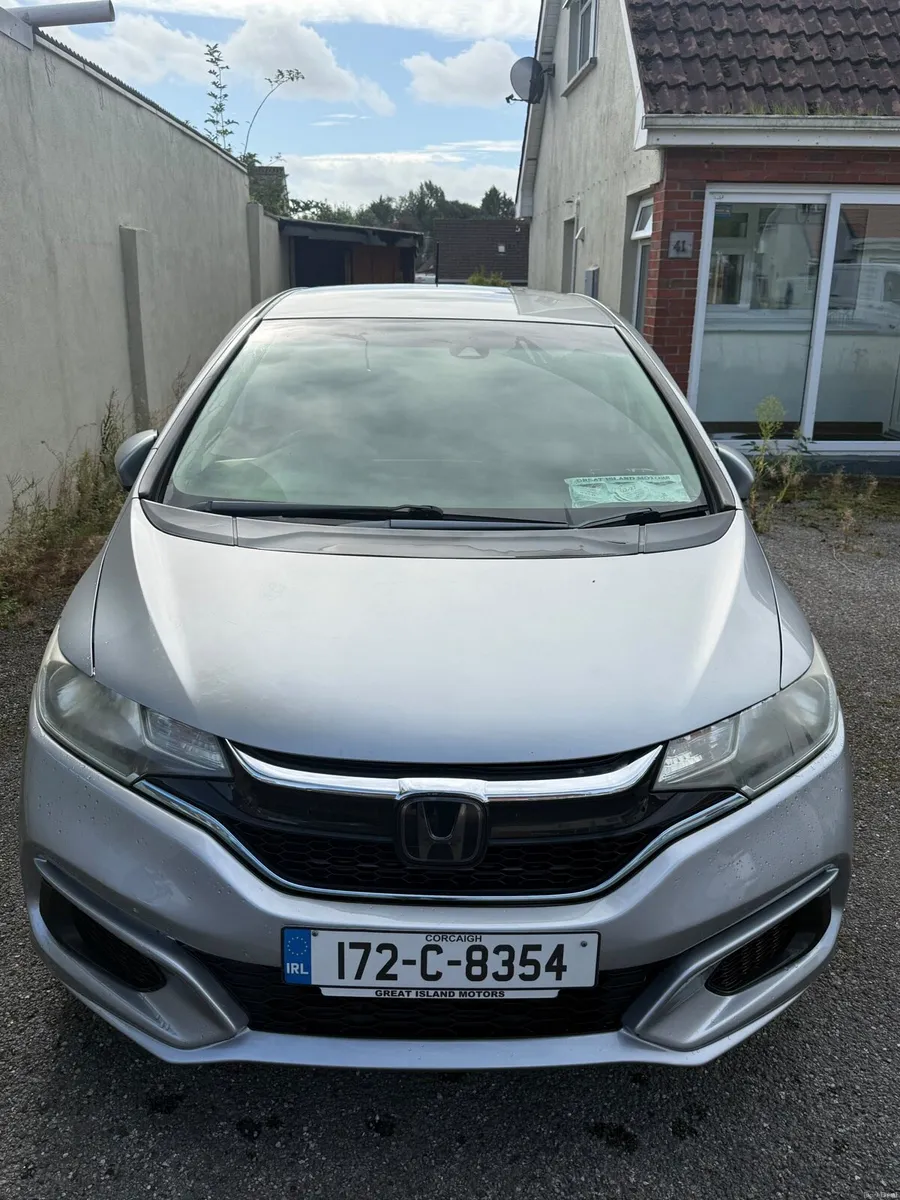 Honda Fit Hybrid - Image 2
