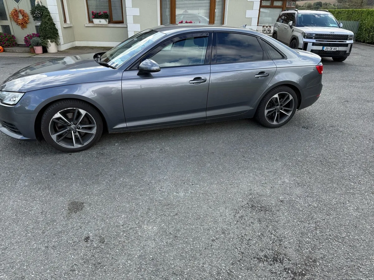 Audi a4 Se ultra 2018 - Image 4