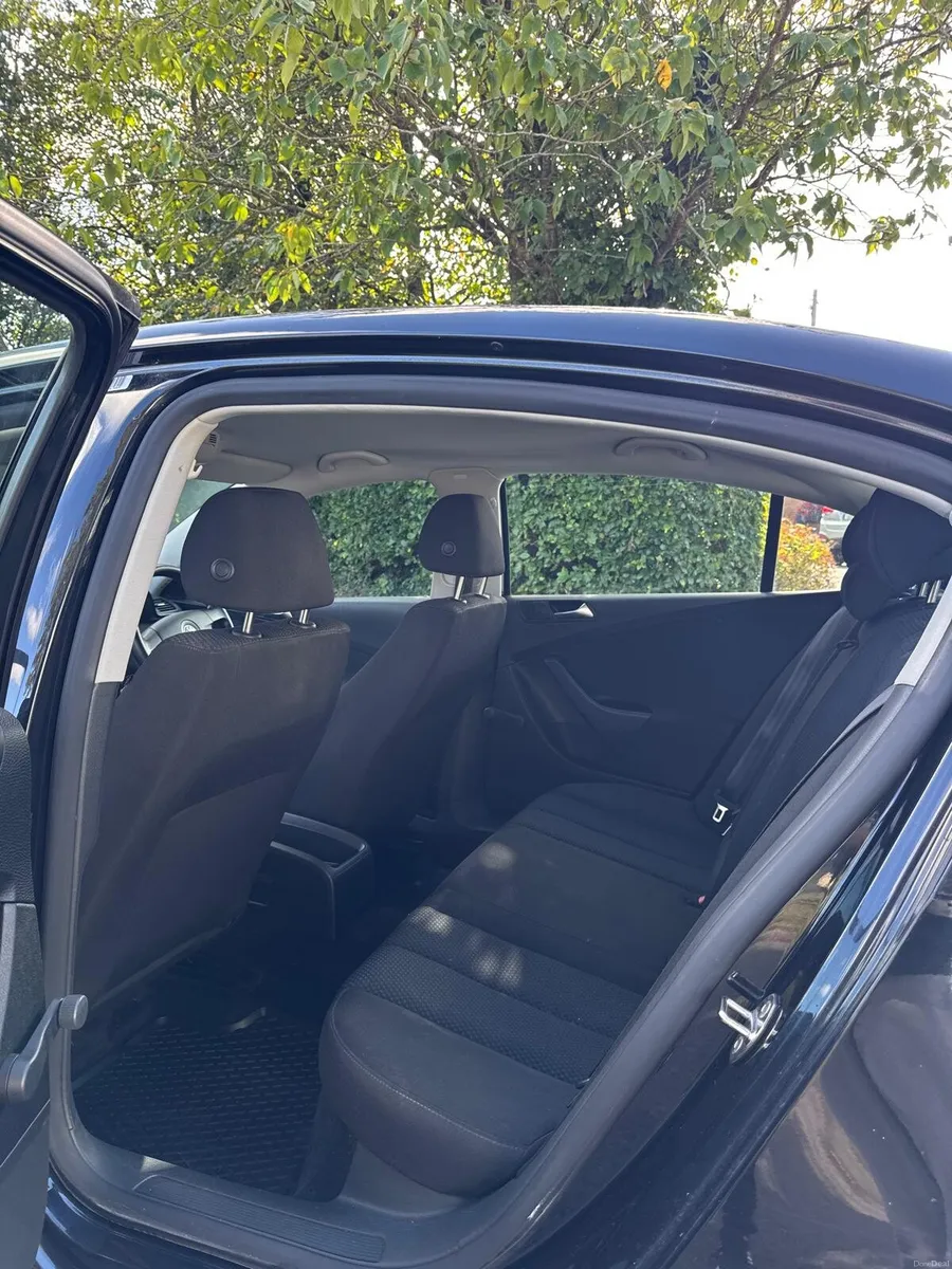 Volkswagen Passat 2.0 TDI Fresh NCT - Image 5