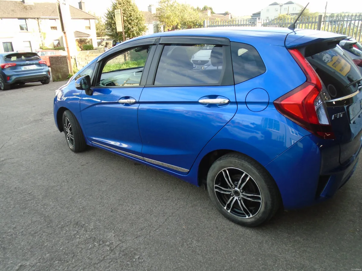 Honda Fit 2015 - Image 5