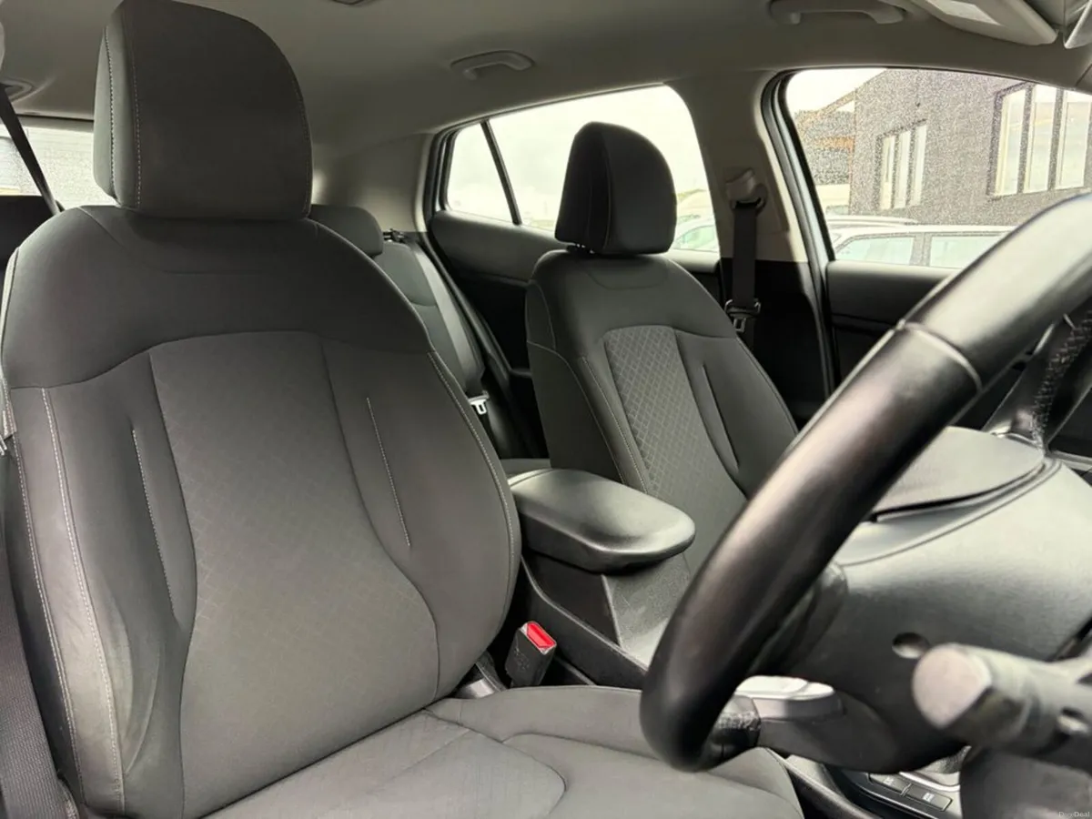 Kia Sportage K2 1.6CRDI Diesel 5DR - Image 5