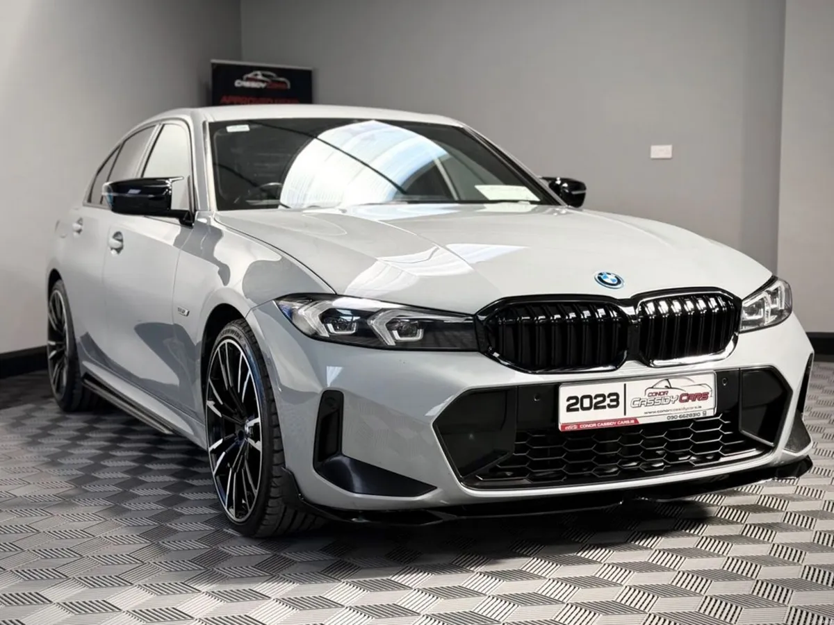 BMW 3-Series 330E M-SPORT // BROOKLYN GREY // FULL - Image 4