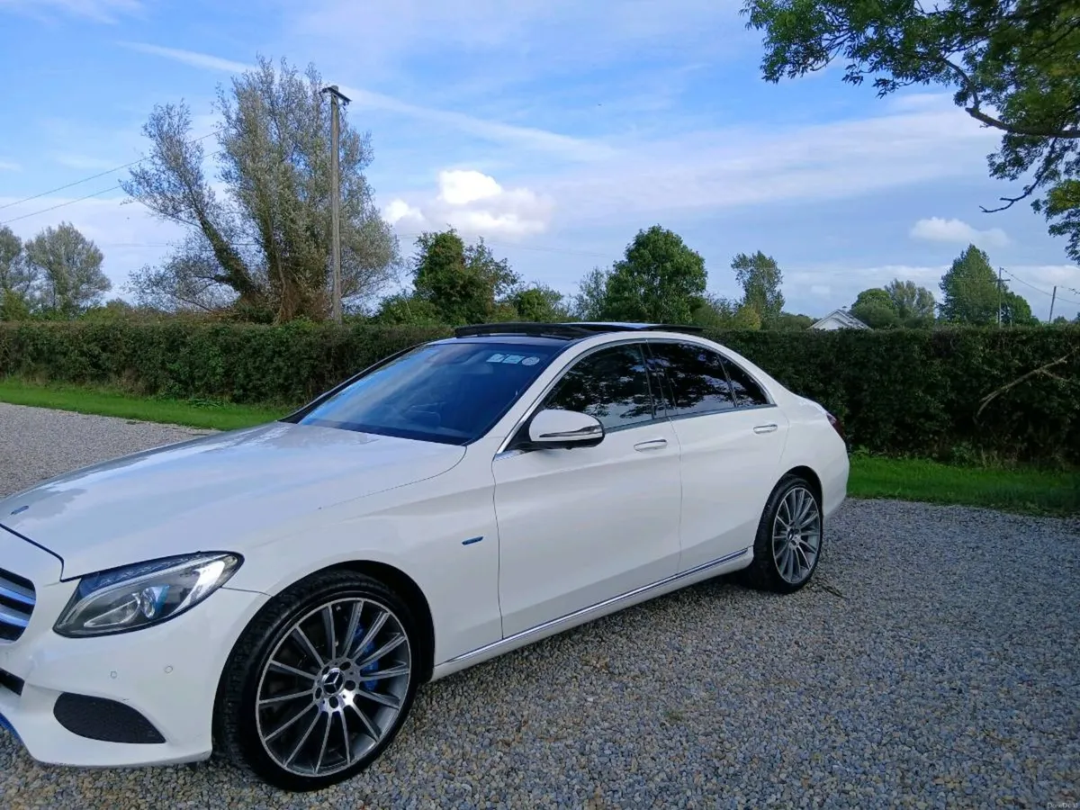 MERCEDES C350E SPORT PREMIUM PLUS - Image 3
