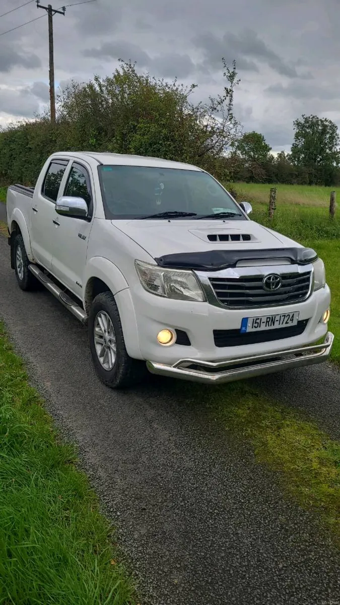 Hilux invincible - Image 3