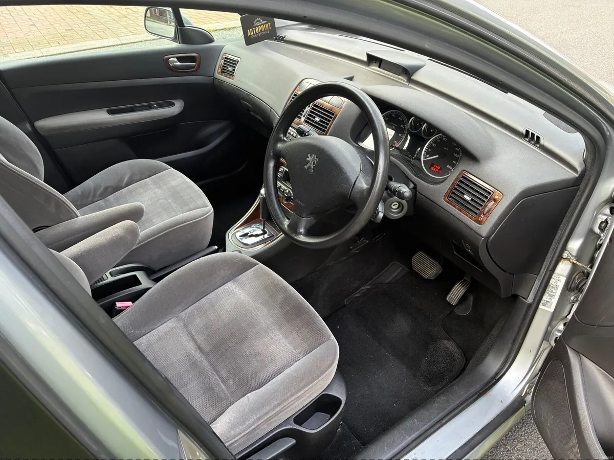 Peugeot 307 petrol automatic - Image 2