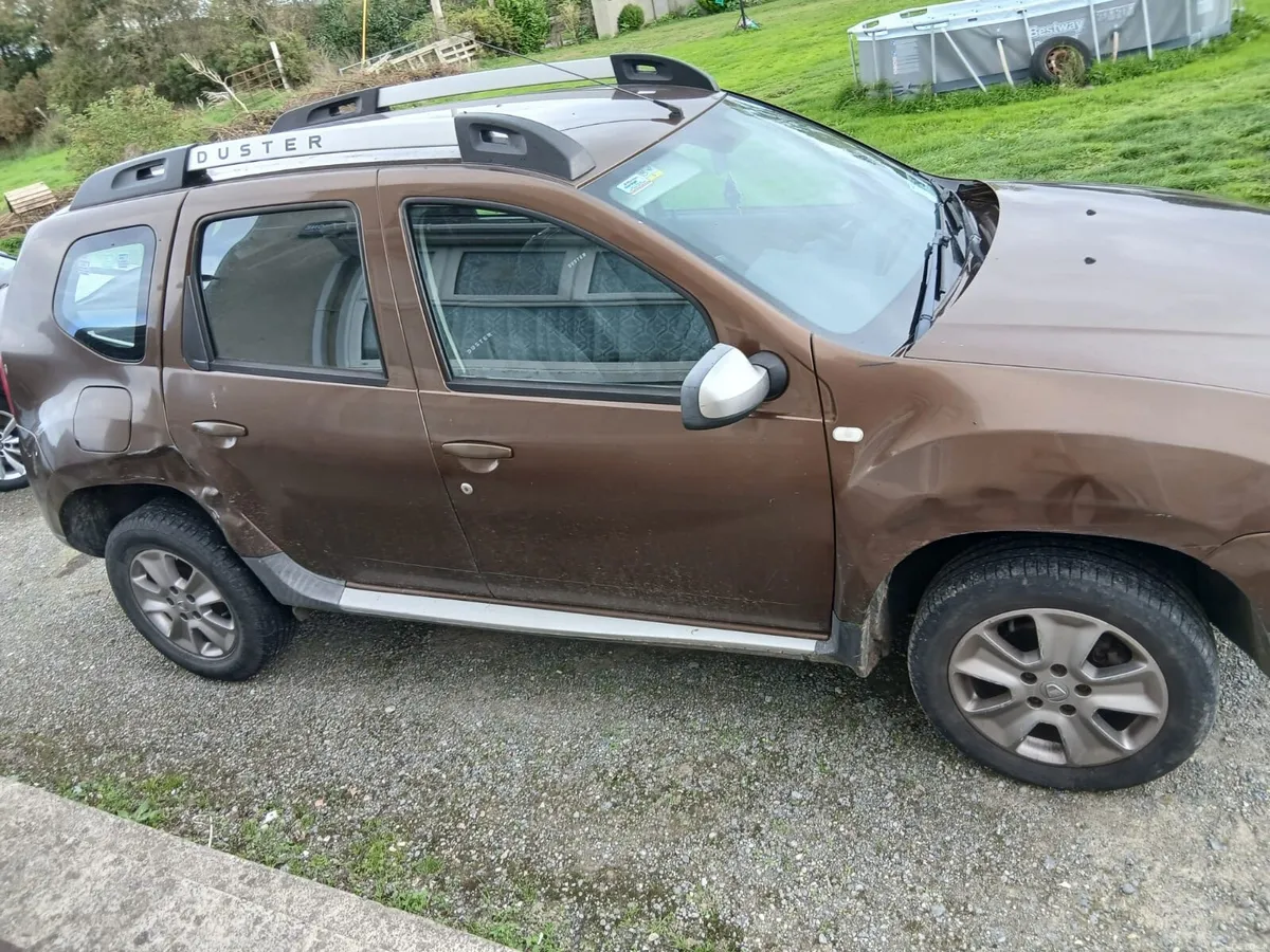 Car - Image 2