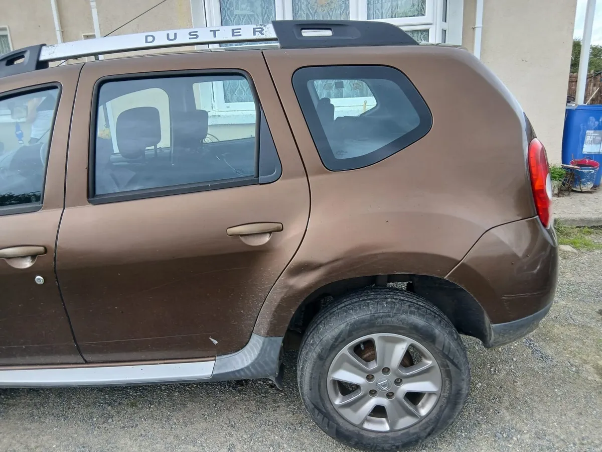Car - Image 5