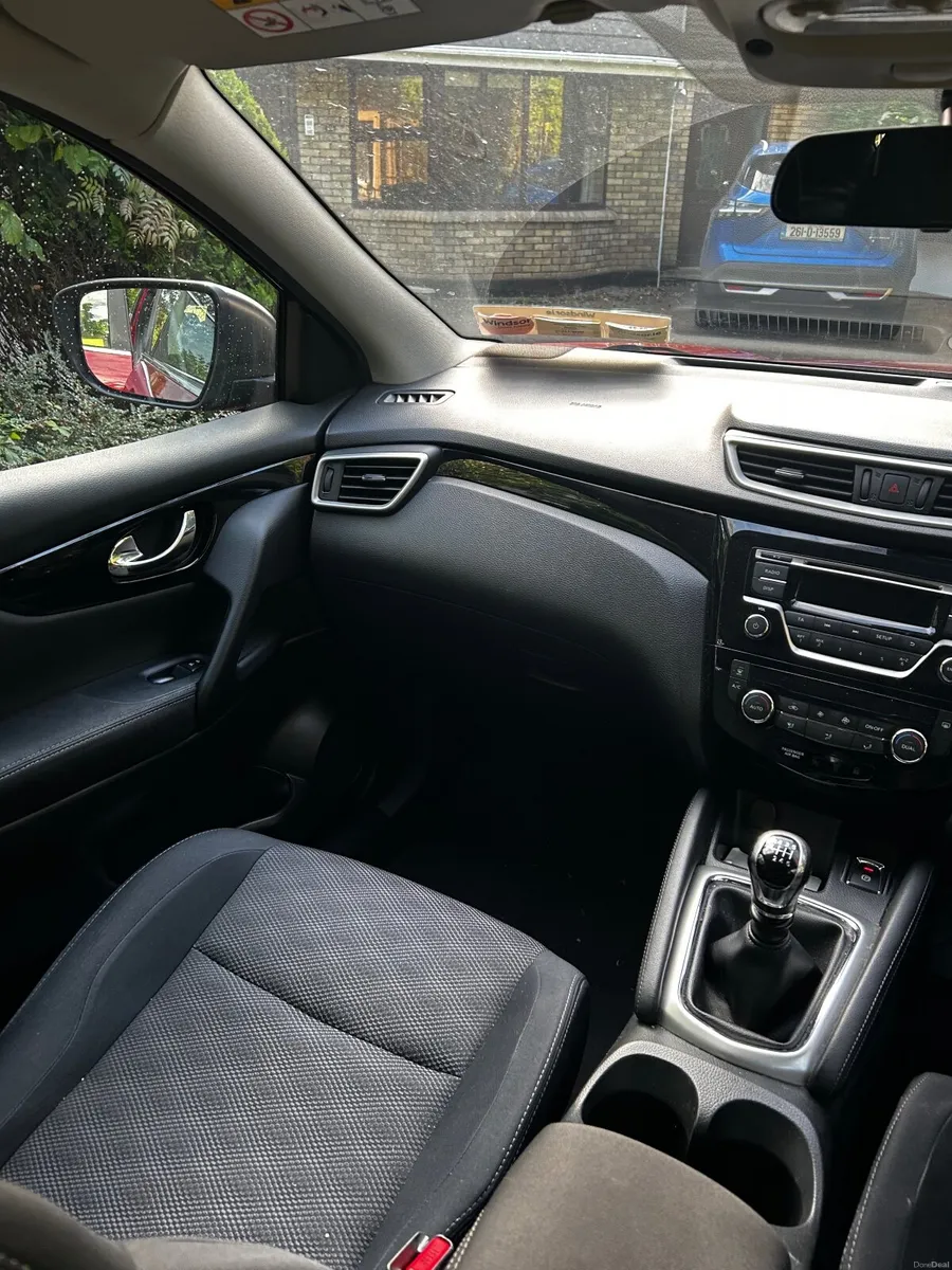 Nissan Qashqai 2015 - Image 6