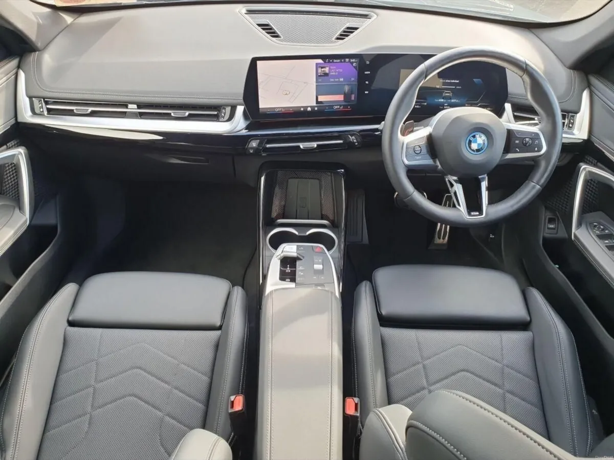 BMW iX1 eDrive20 M Sport - Image 4