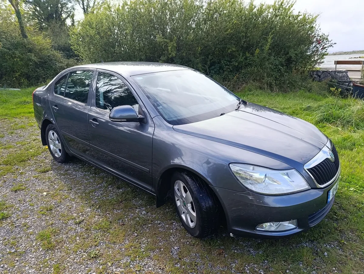 Skoda Octavia 2010 - Image 3