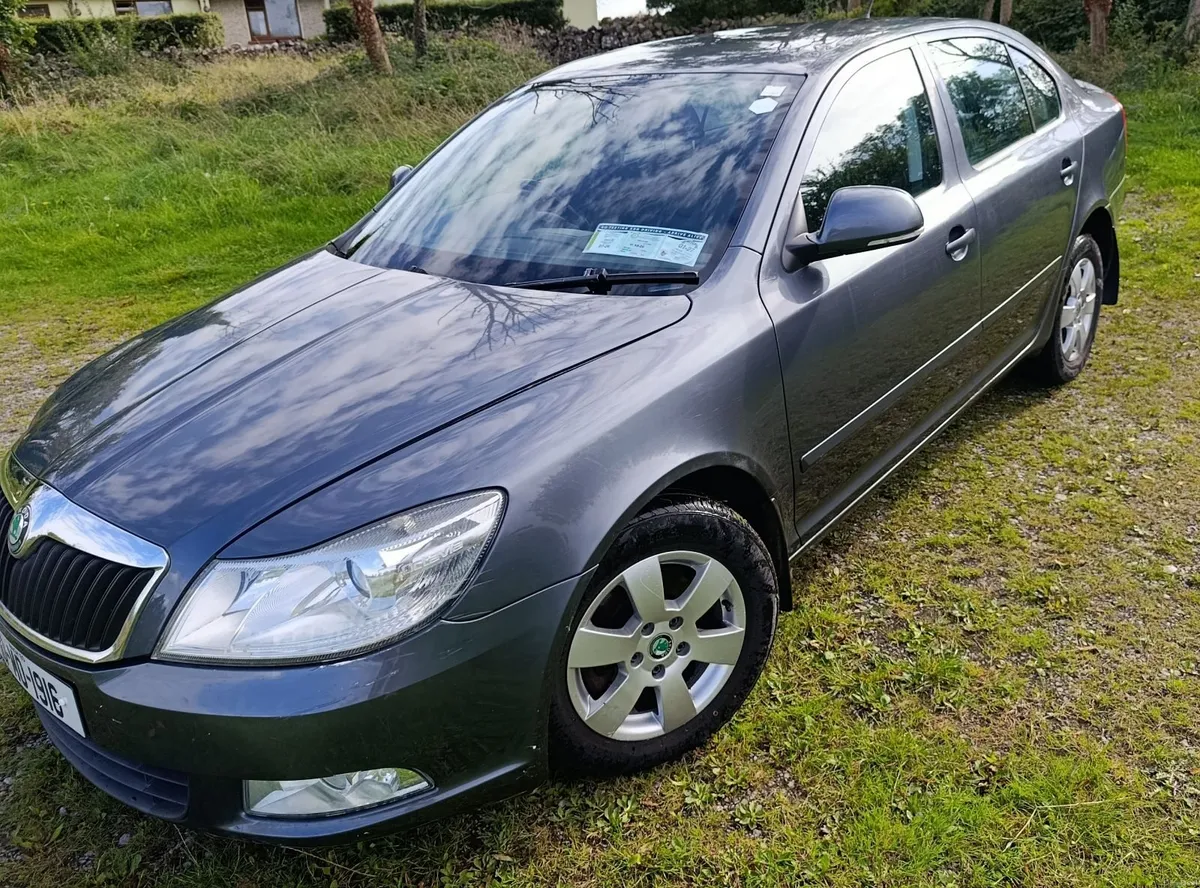 Skoda Octavia 2010 - Image 4