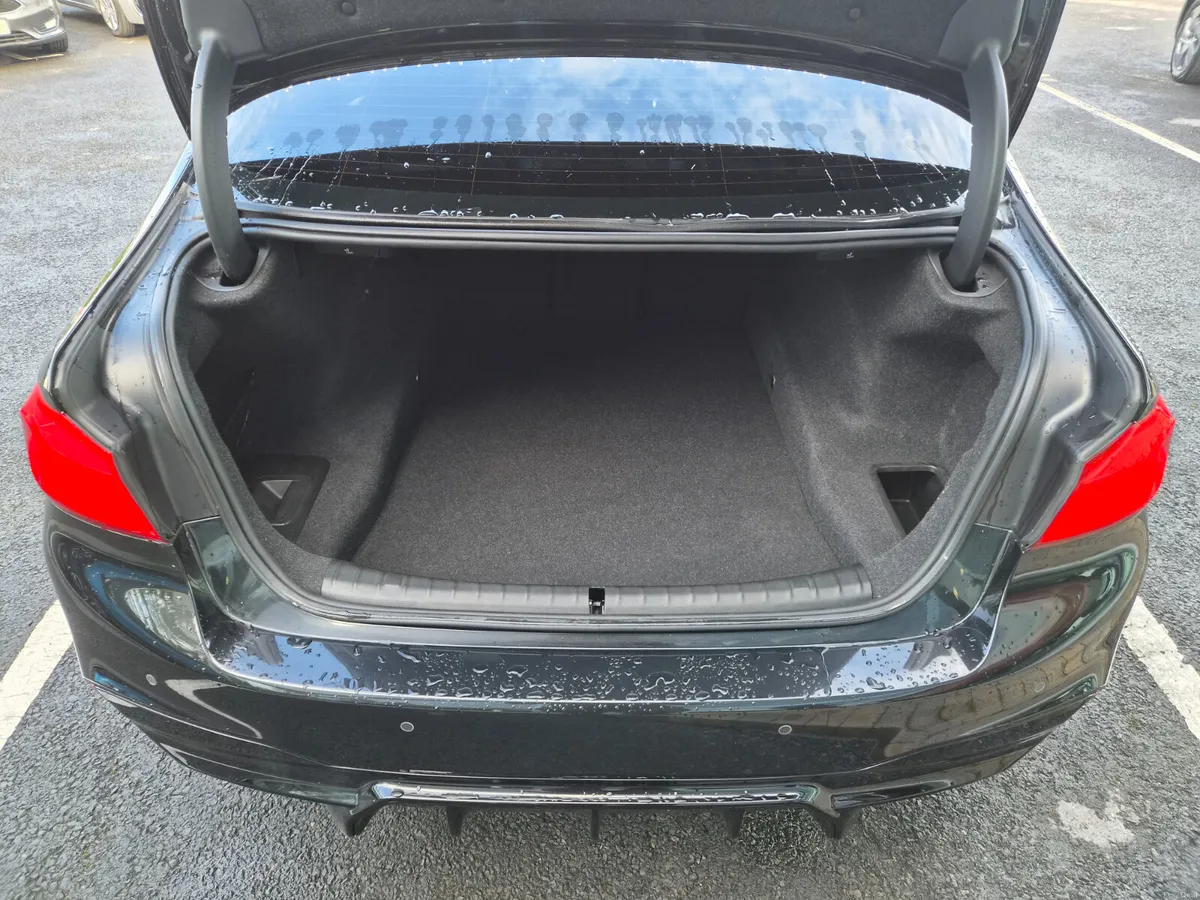 BMW 520d M-Sport 2.0L Diesel Auto - Image 6