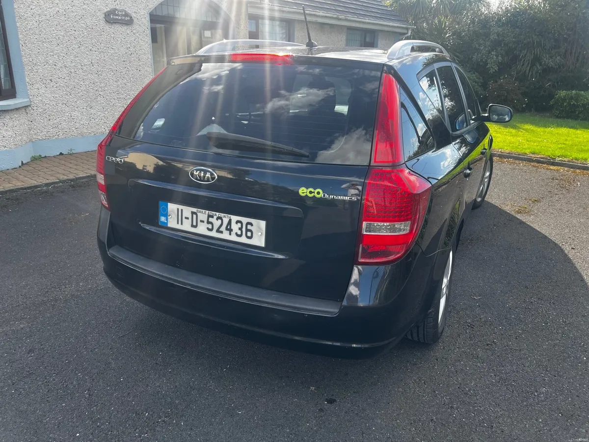 Kia Ceed 2011 - Image 3