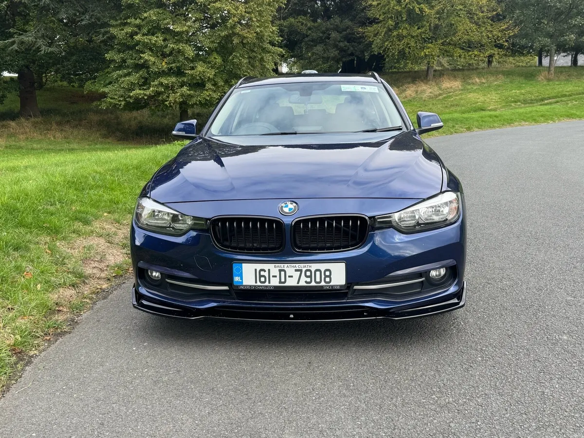 16 BMW 3-Series Touring Auto Low kilometres - Image 3