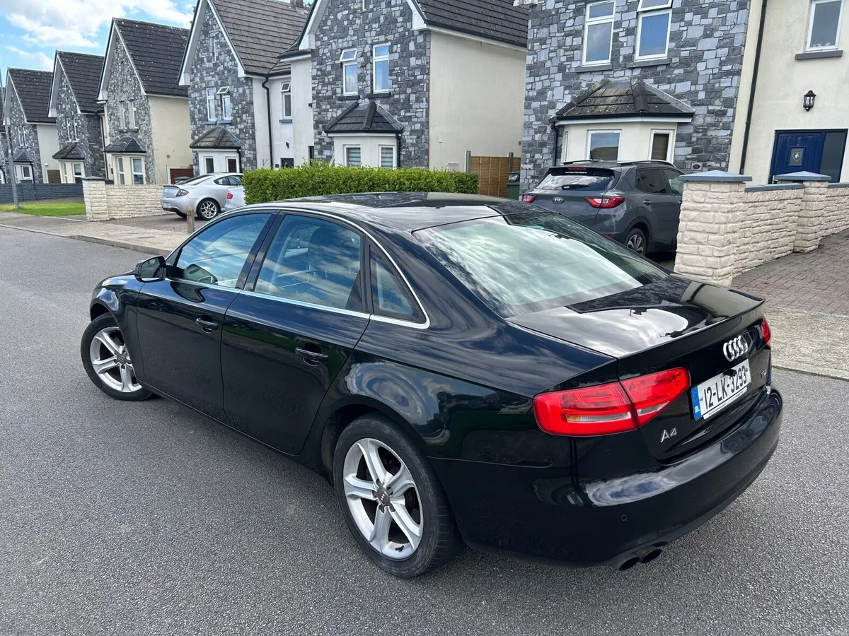 2012 Audi A4 sport very high spec model 2.0 TDI - Image 5