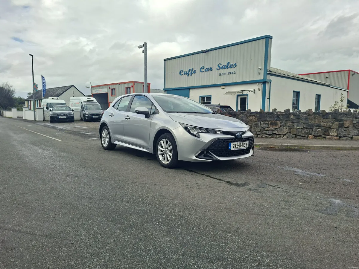 2024 Toyota Corolla 1.8 Hybrid Luna Hatchback - Image 1