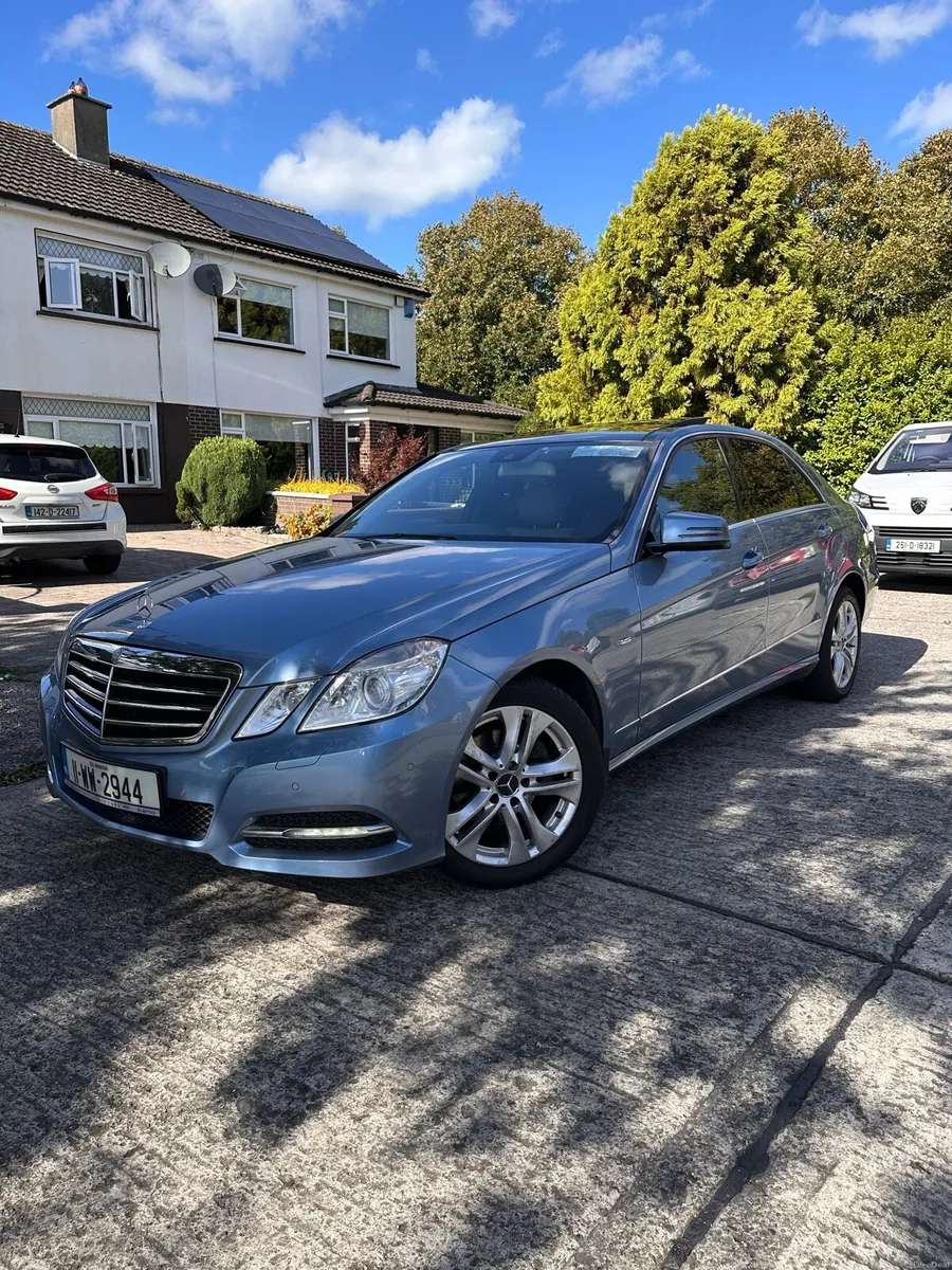 Mercedes E 200Cdi Avantgarde - Image 1