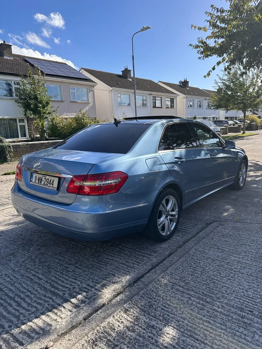 Mercedes E 200Cdi Avantgarde - Image 3