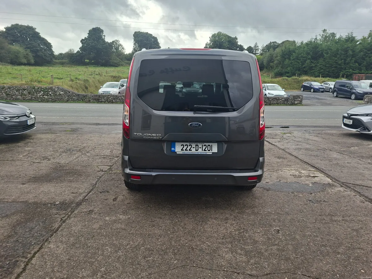 2022 Ford Tourneo Connect 7 Seater - Image 6