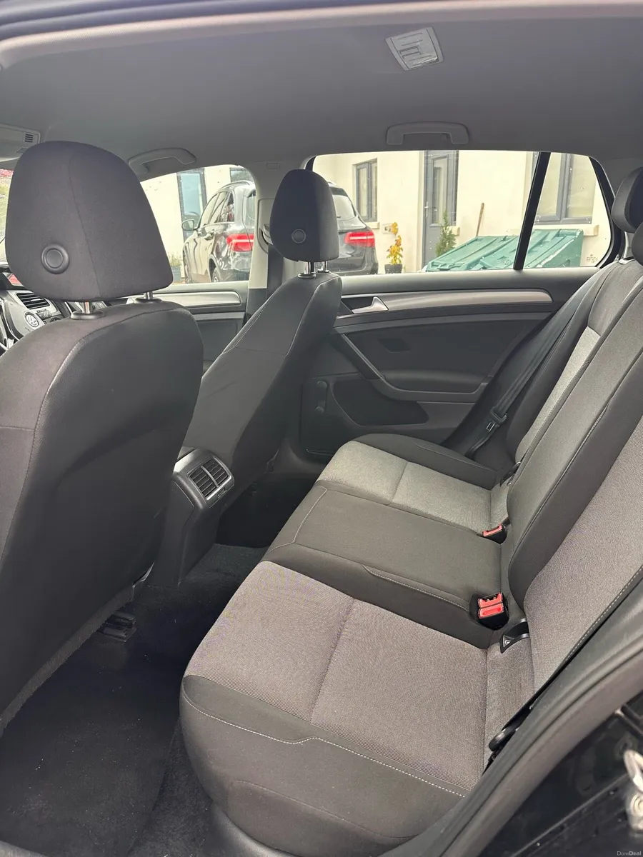 volkswagen golf DSG automatic - Image 5