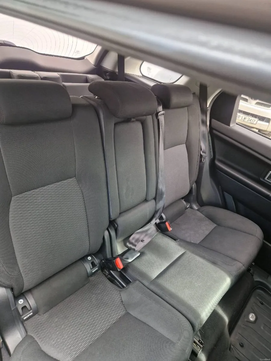2018 DISCOVERY SPORT 7 SEAT LOW MILEAGE - Image 6