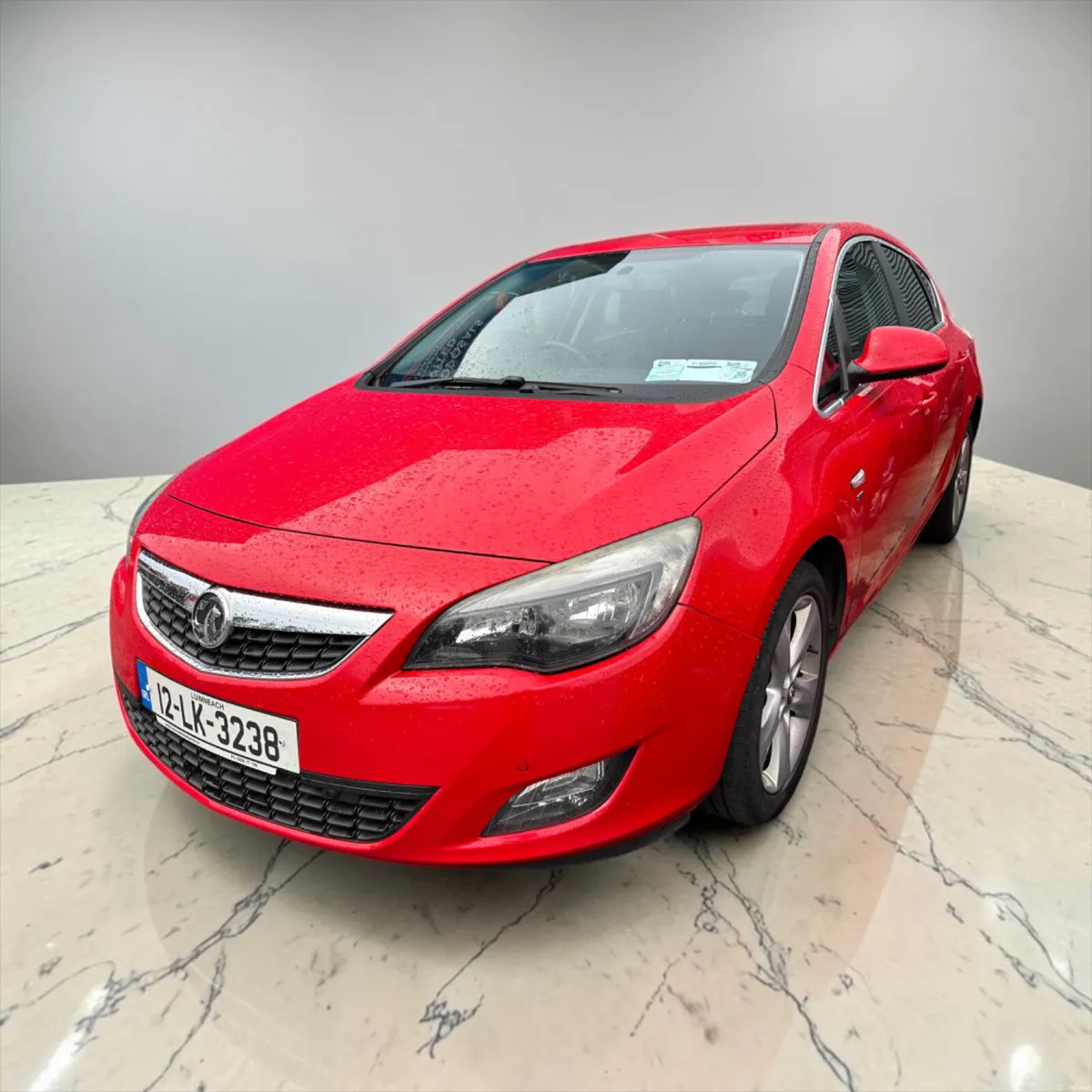 Vauxhall Astra 2012 - Image 1