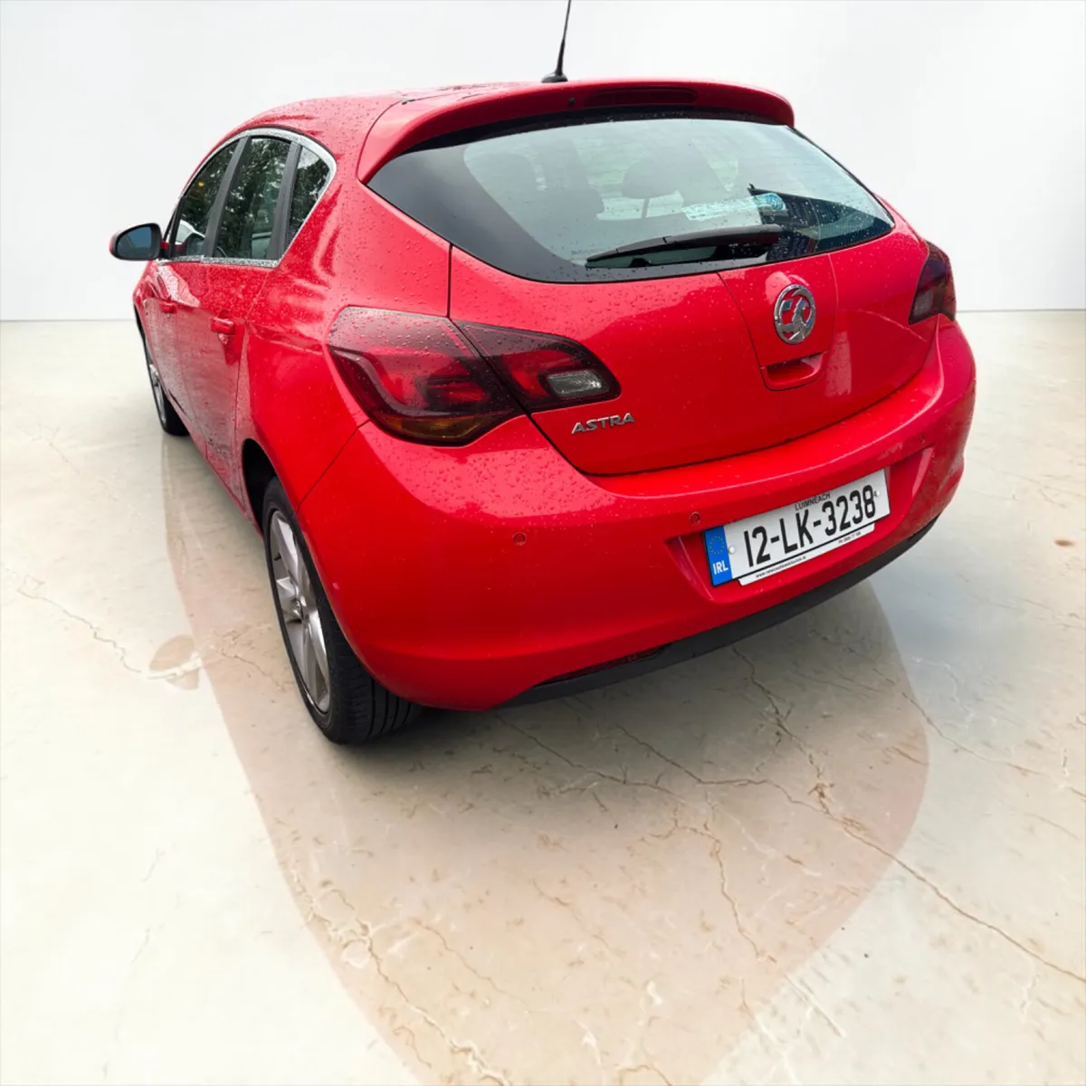 Vauxhall Astra 2012 - Image 4
