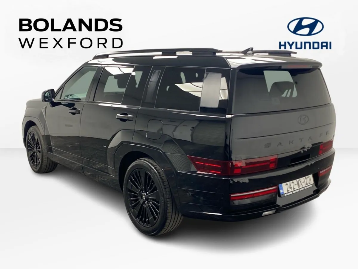 Hyundai Santa Fe 1.6 PHEV 4WD Premium - Image 3