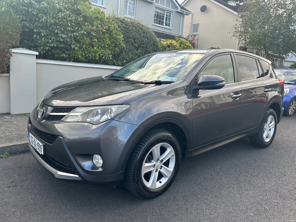 Toyota RAV4 2013 - Image 1