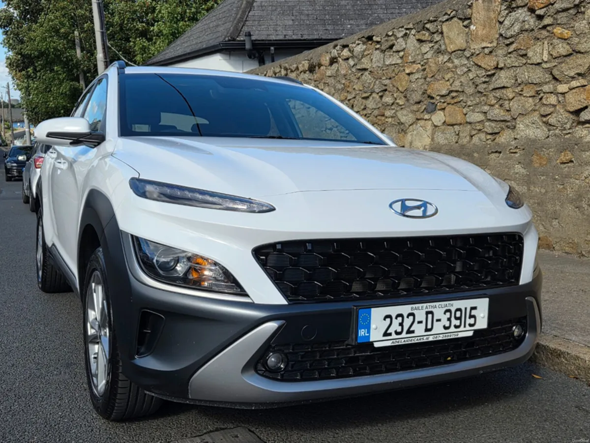 Hyundai KONA KAUAI EXECUTIVE 5DR - Image 1