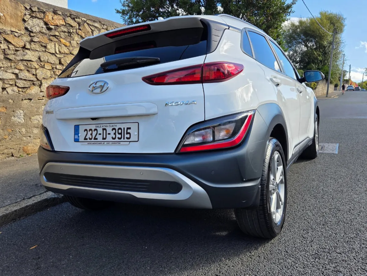 Hyundai KONA KAUAI EXECUTIVE 5DR - Image 6