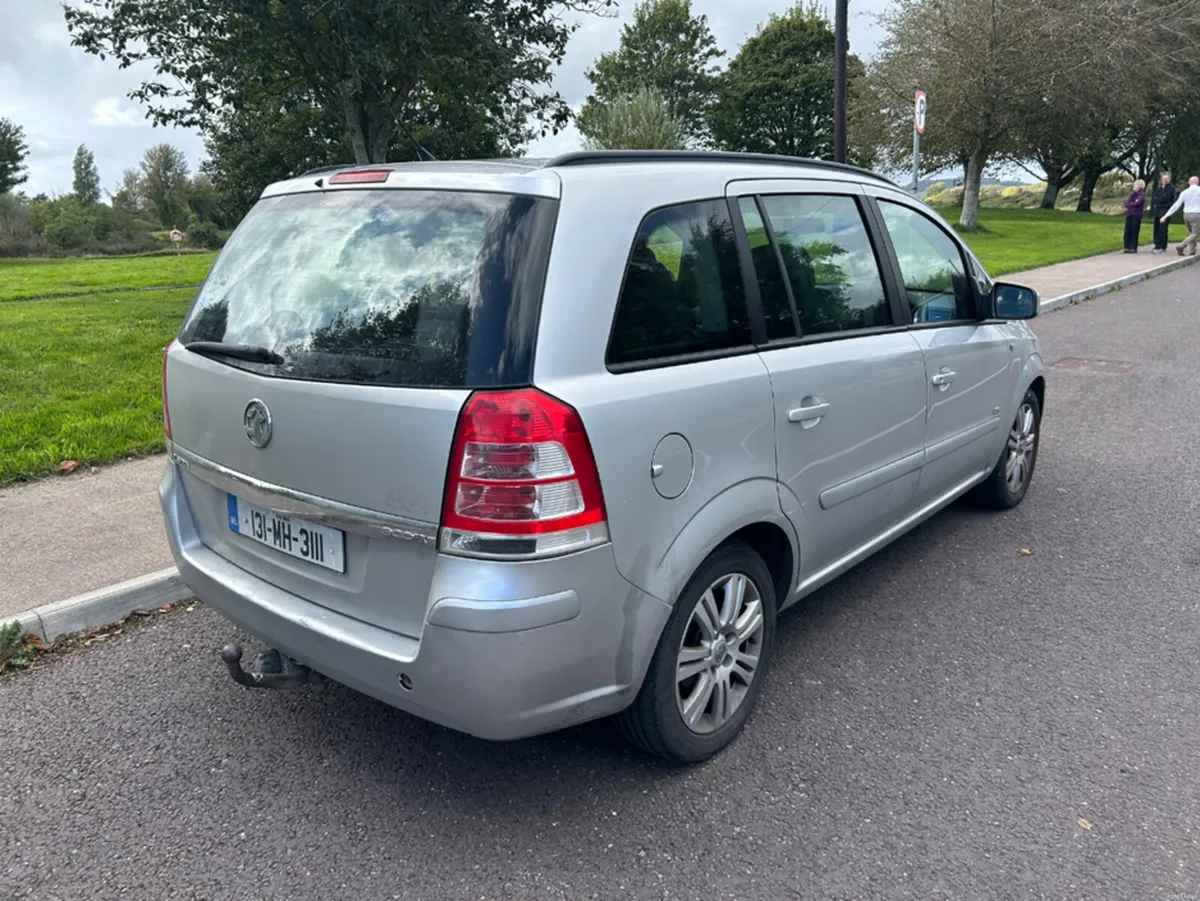 Vauxhall Zafira 1.7 CDTI ECOFLEX EXCLUSIVE 108BHP - Image 4