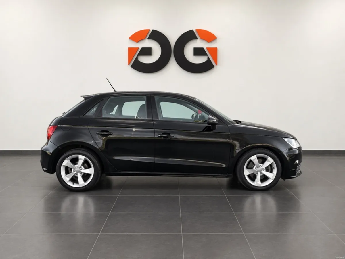 Audi A1 SPORT NAV TDI SPORTBACK - Image 6