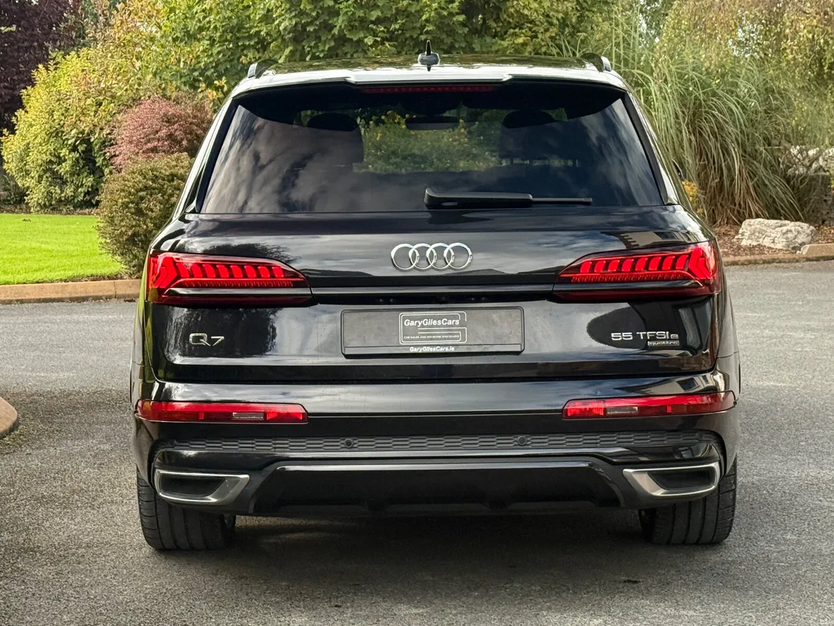 Immaculate 202 Audi Q7 S-Line Black Ed Styling! - Image 6