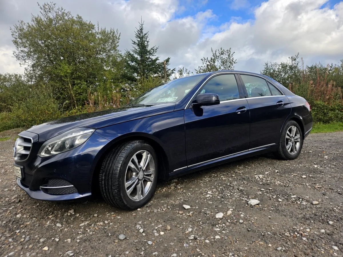 2015 Mercedes E220 BlueTEC - Image 2