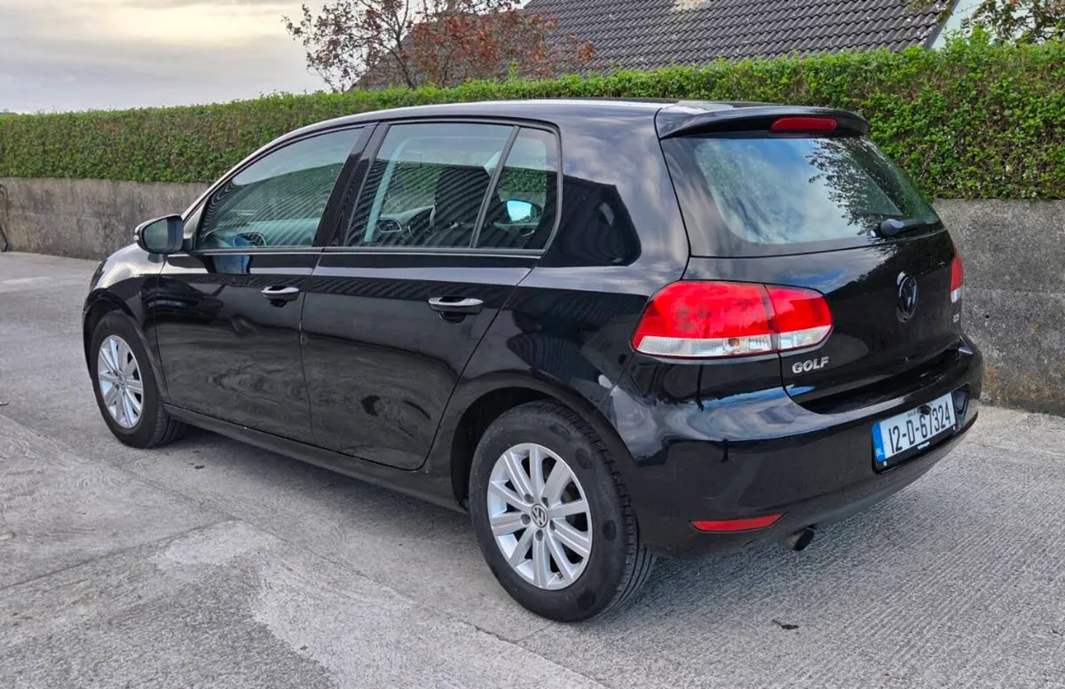 Vw Golf auto - Image 3