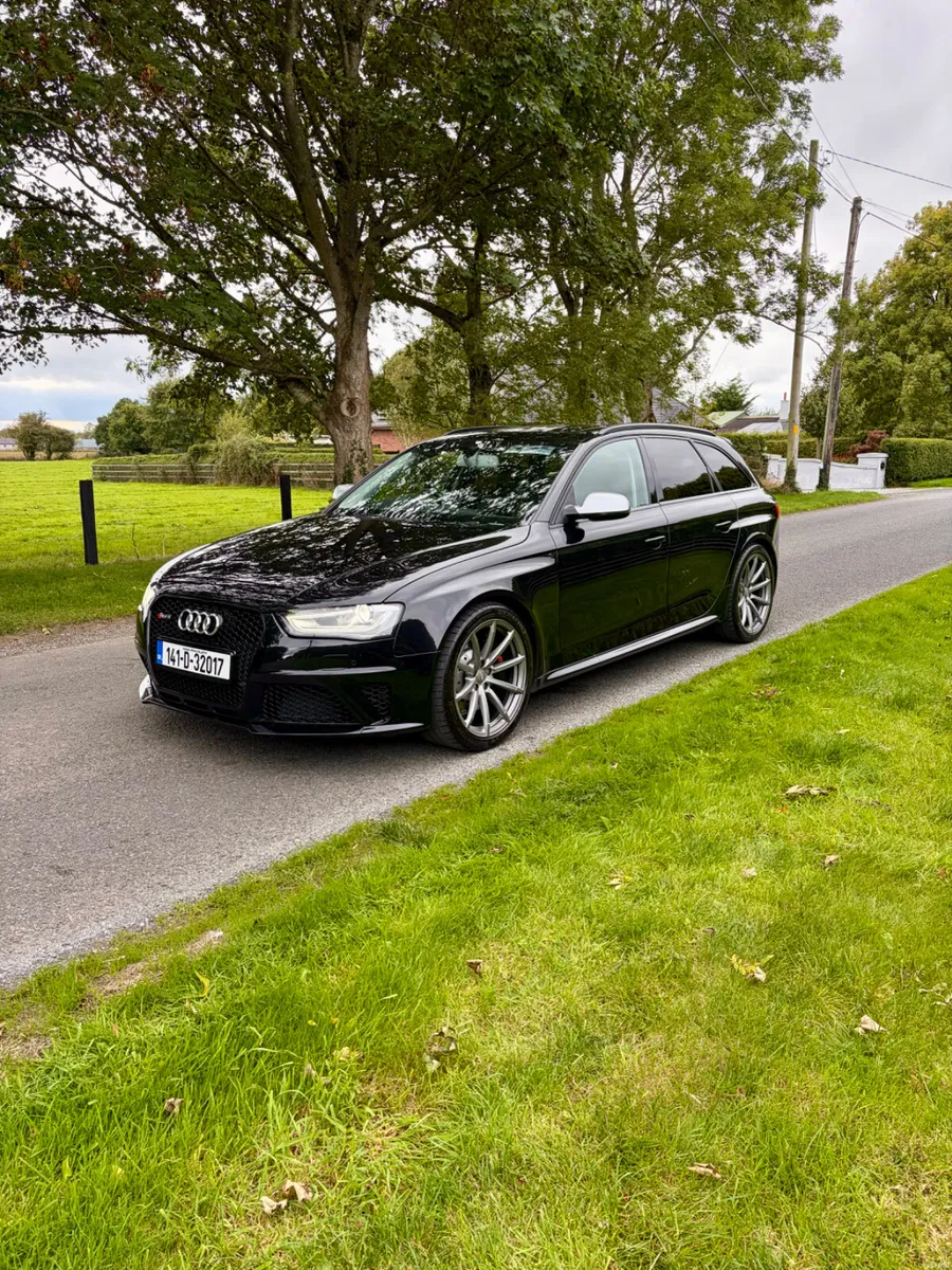 2014 Audi RS4 Avant (Big Spec) - Image 1