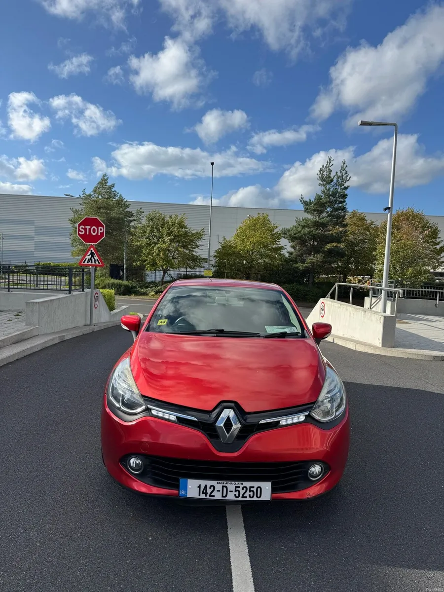 Renault Clio 1.2 Petrol | High Spec | Low mileage - Image 3